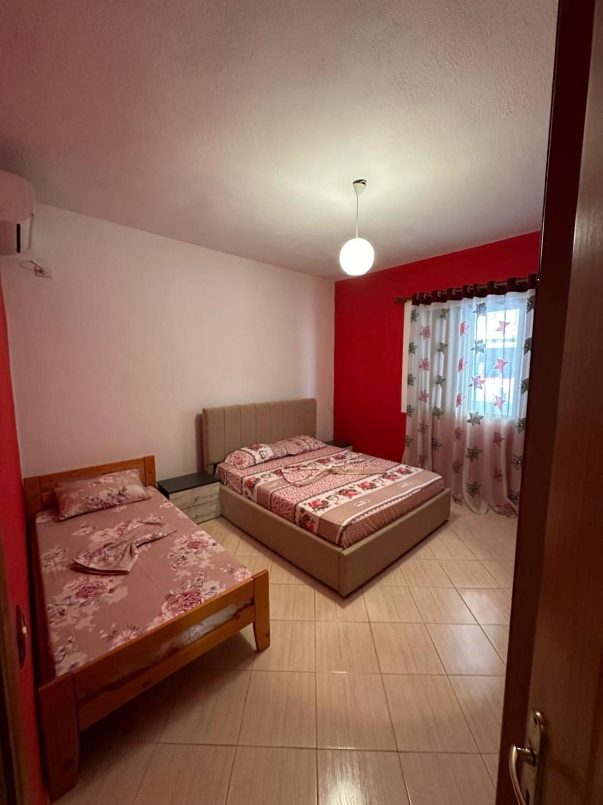 Evelina Ernild Rooms Sarandë 外观 照片
