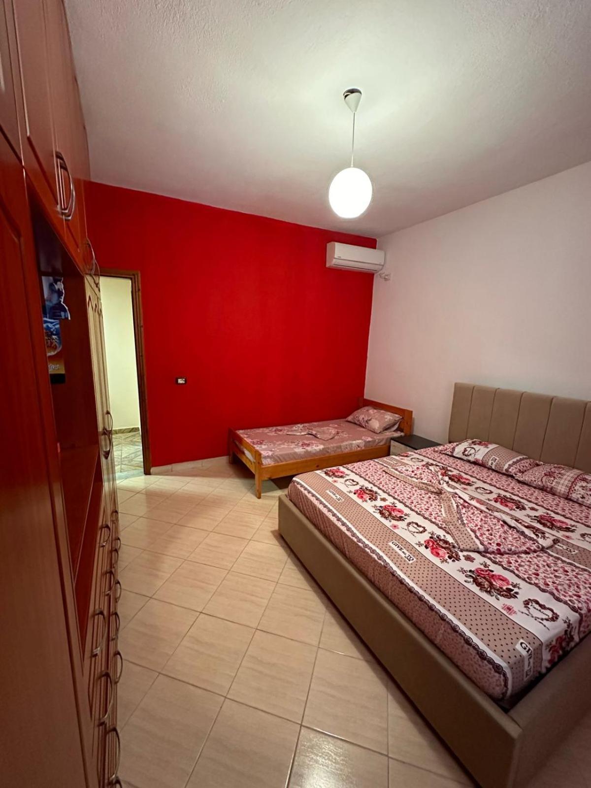 Evelina Ernild Rooms Sarandë 外观 照片
